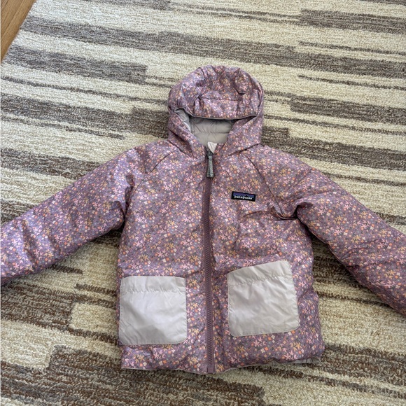 Patagonia Kid’s Reversible Down Jacket - Picture 8 of 9